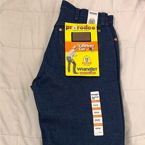 NWT Rigid Wrangler Cowboy Cut
